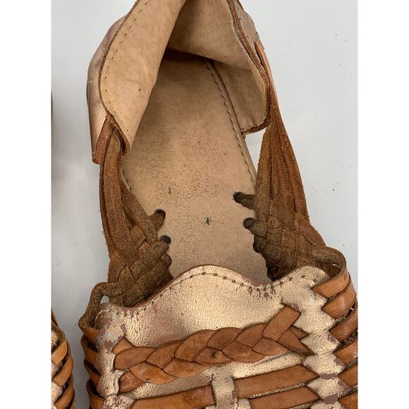 UNBRANDED Women's Brown-Gold Woven Leather Almond-Toe Slip-On Sandals SZ 9 - Picture 3 of 10